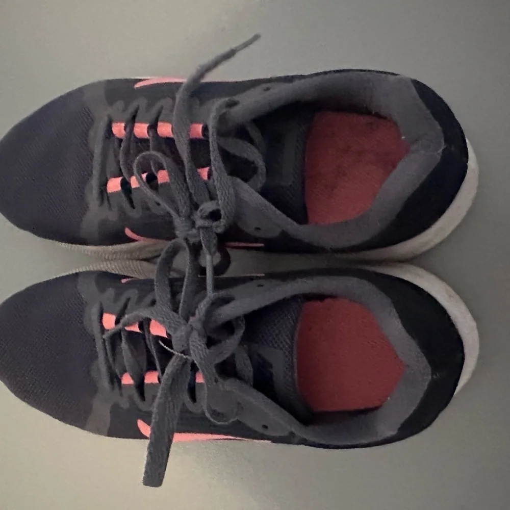 Nike Blue and Pink Athletic Shoes with Breathable Mesh